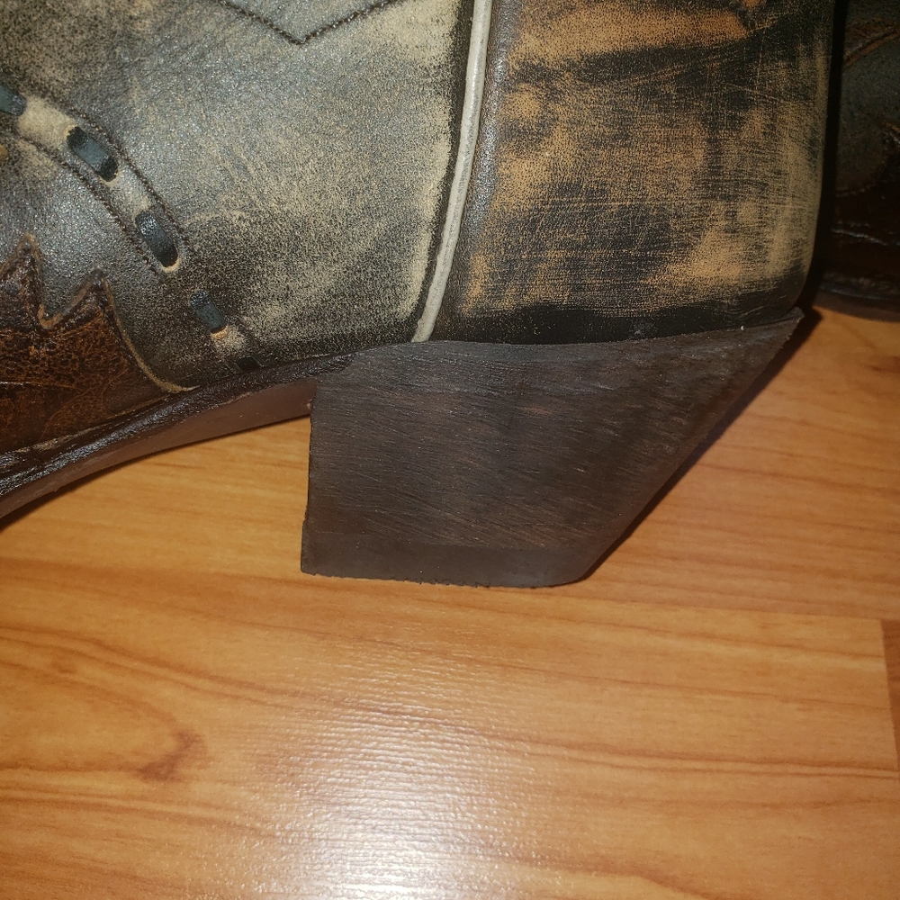 New in box Dan Post ladies cross cowboy handcrafted boots - Picture 6 of 6